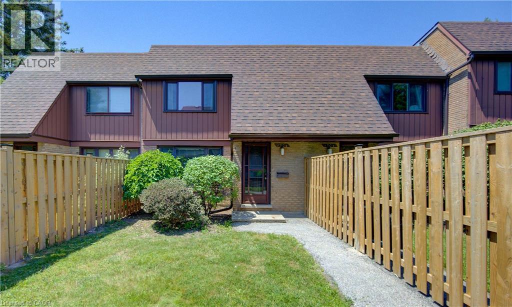 150 KINGSWOOD Drive UnitNo. B, Kitchener