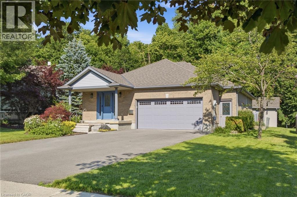 13 BURLWOOD Drive, Elmira