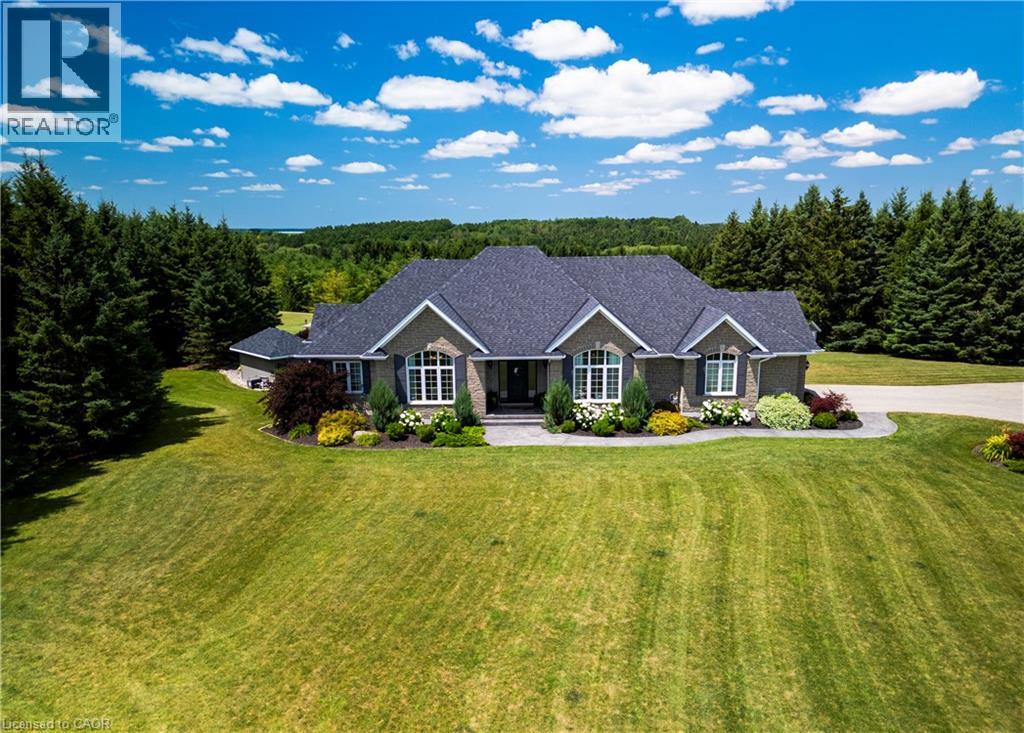 7118 WELLINGTON RD 11 Road, Drayton