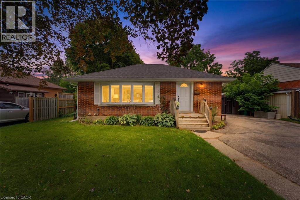 66 SCRIMGER Avenue, Cambridge