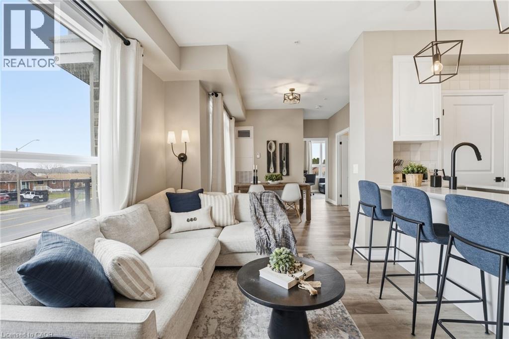 120 SPRINGVALLEY Crescent UnitNo. 203, Hamilton