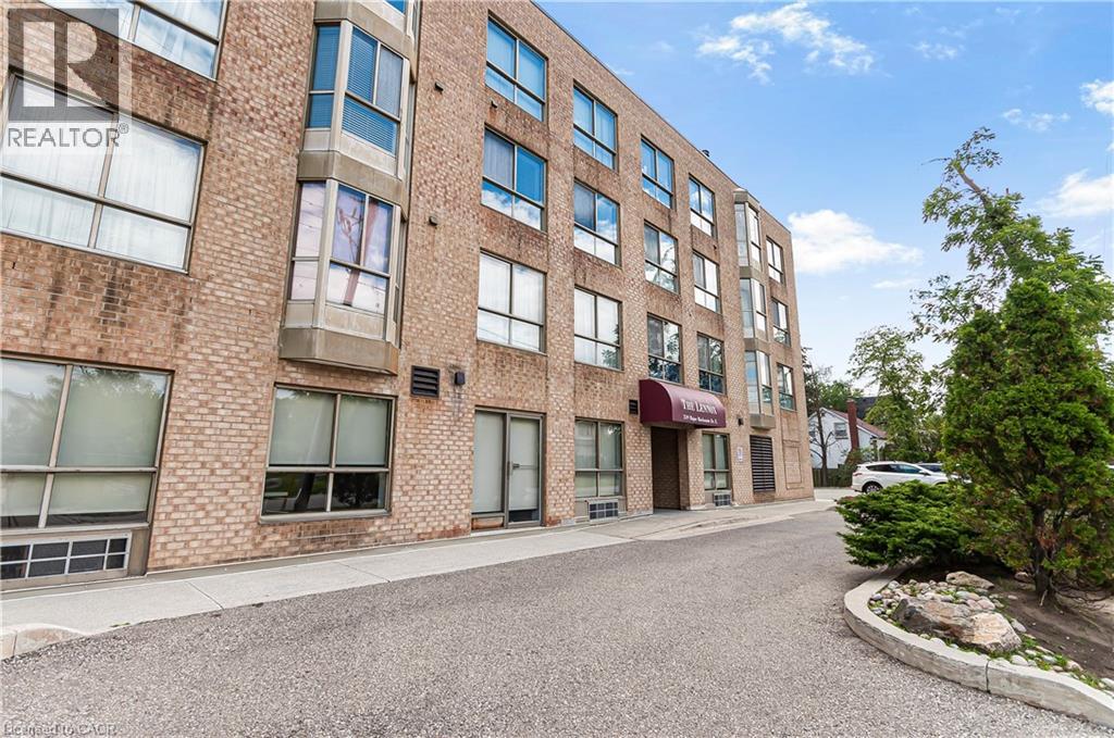 249 E MAJOR MACKENZIE Drive E UnitNo. 106, Richmond Hill