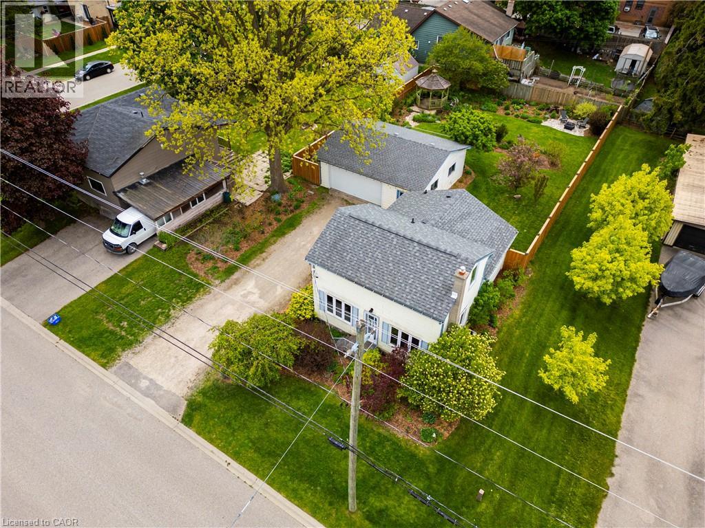 7 MILL Street, Plattsville