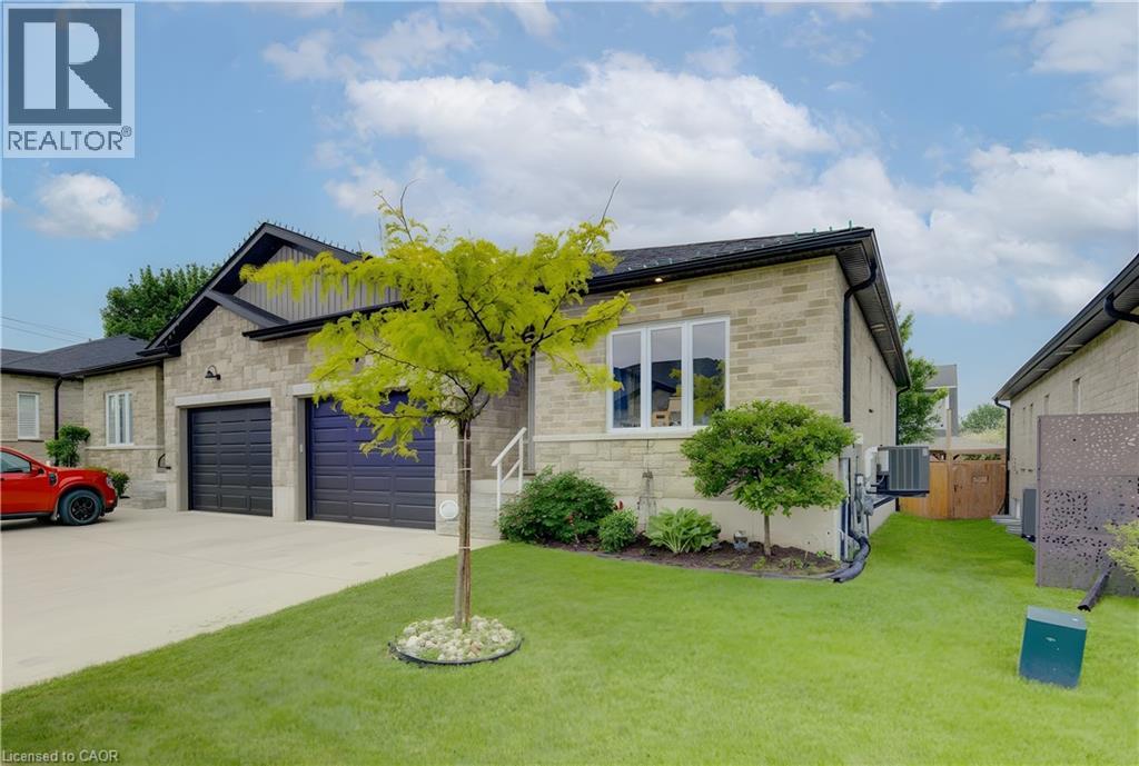 575 ALBERT Avenue N UnitNo. 19, Listowel