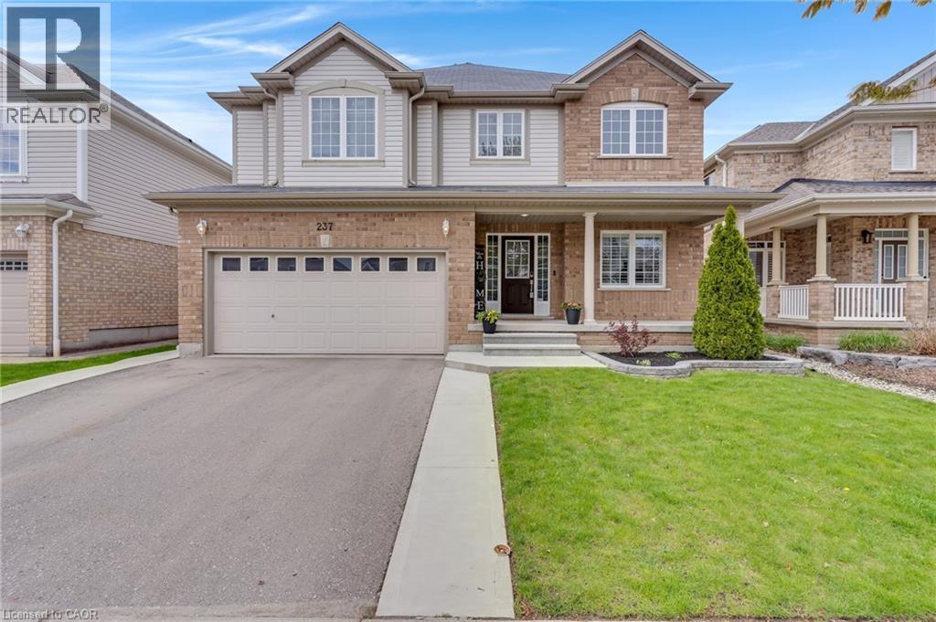 237 WATERBEND Crescent, Kitchener