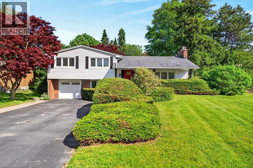 4008 APPLE VALLEY Lane, Burlington