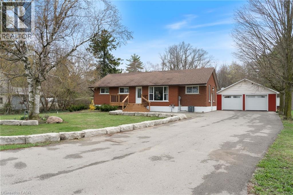 1246 FORESTRY FARM Road, Simcoe