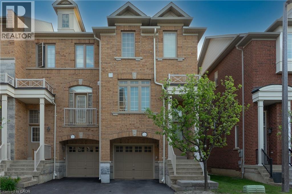 7214 TRIUMPH Lane, Mississauga