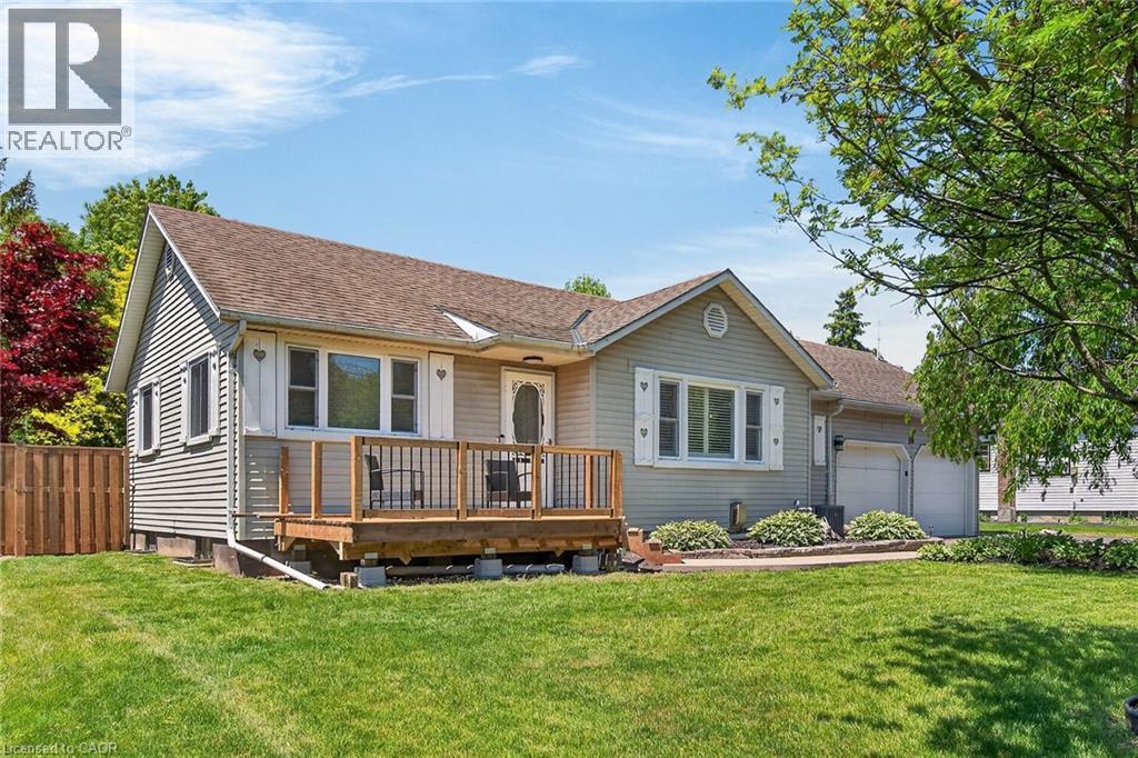 10 ELM Street, Simcoe