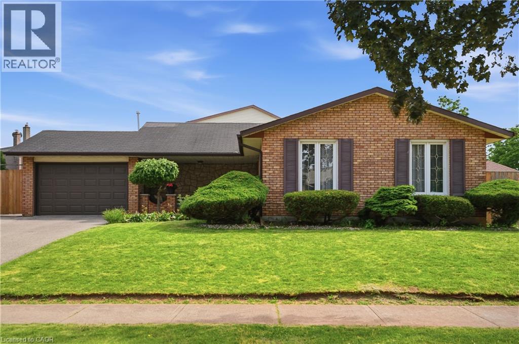 2 LORING Crescent, Stoney Creek