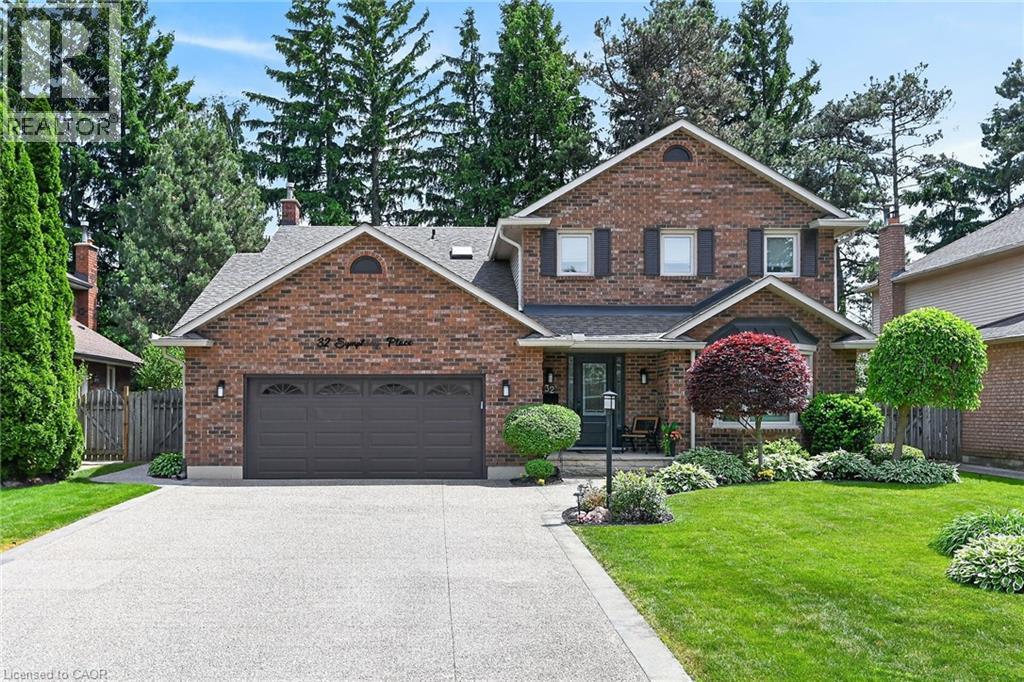 32 SYMPHONY Place, Ancaster