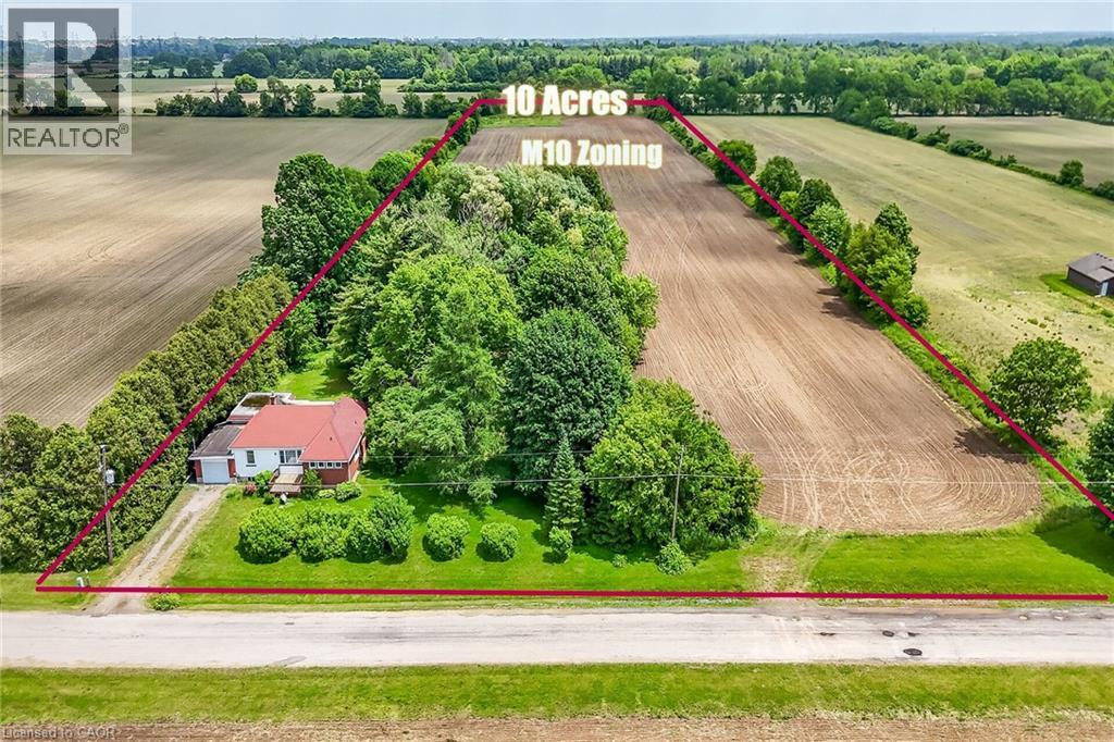 837 SMITH Road, Ancaster