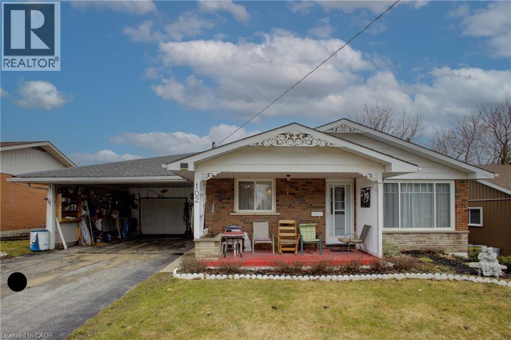 102 BYELAND Drive, Mount Forest