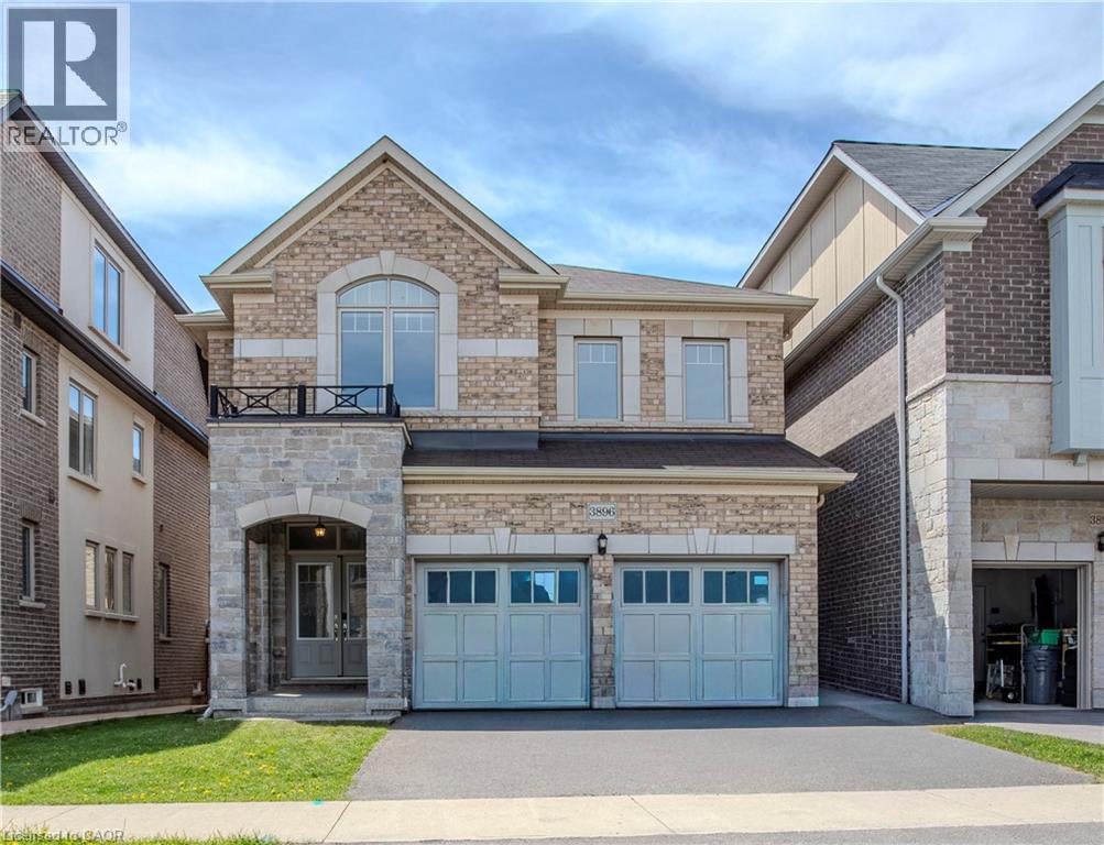 3896 TUFGAR Crescent, Burlington