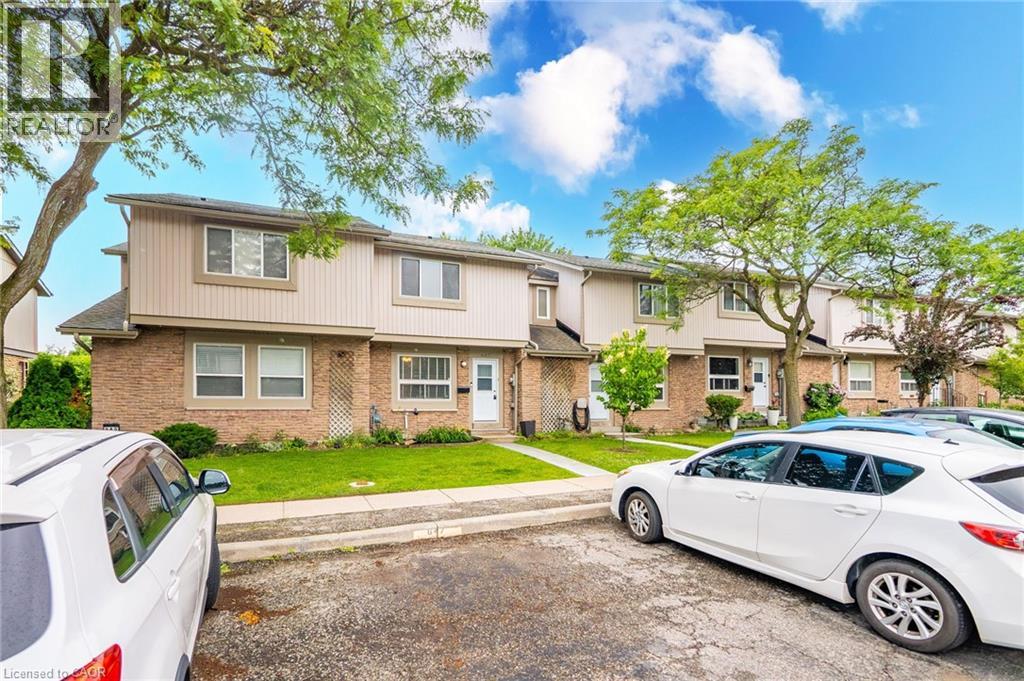 647 WOODWARD Avenue, Milton
