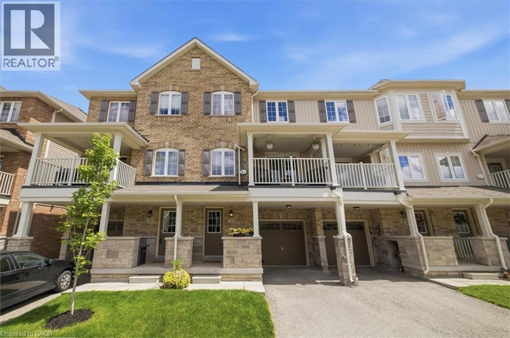 12 HISCOTT Drive, Waterdown