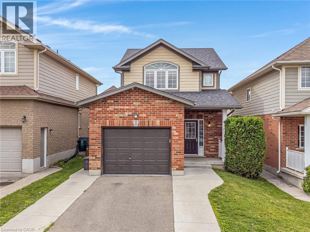 1232 OLD ZELLER Drive, Kitchener