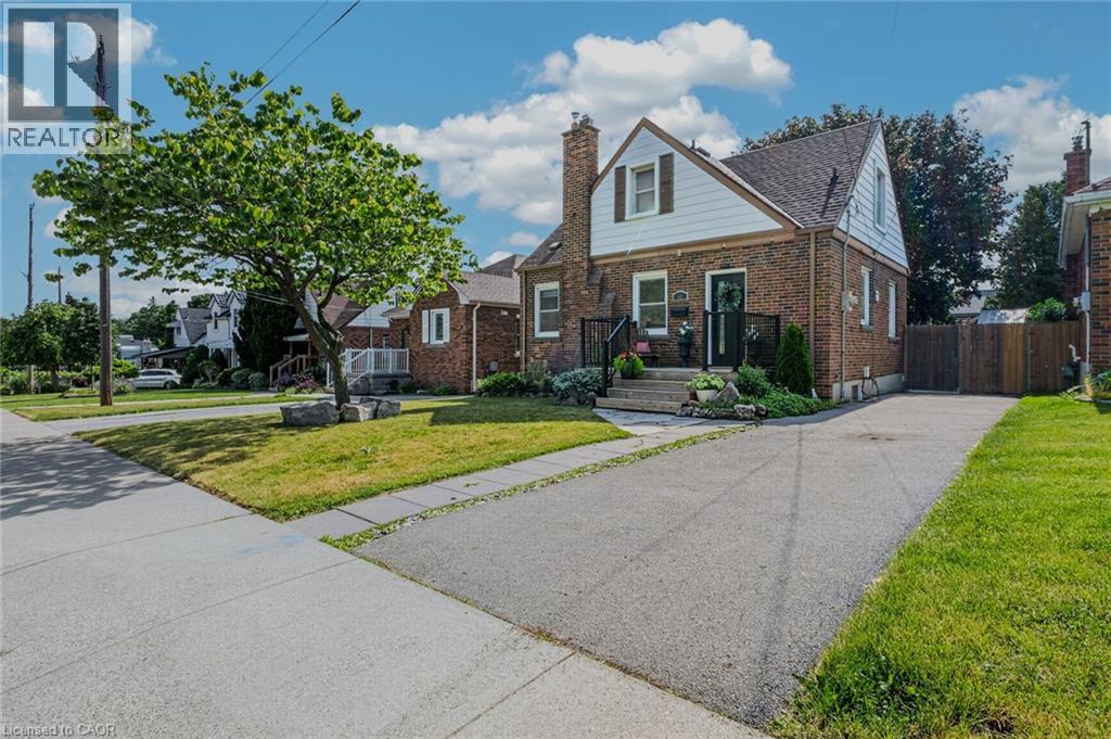 43 WOODBRIDGE Road, Hamilton
