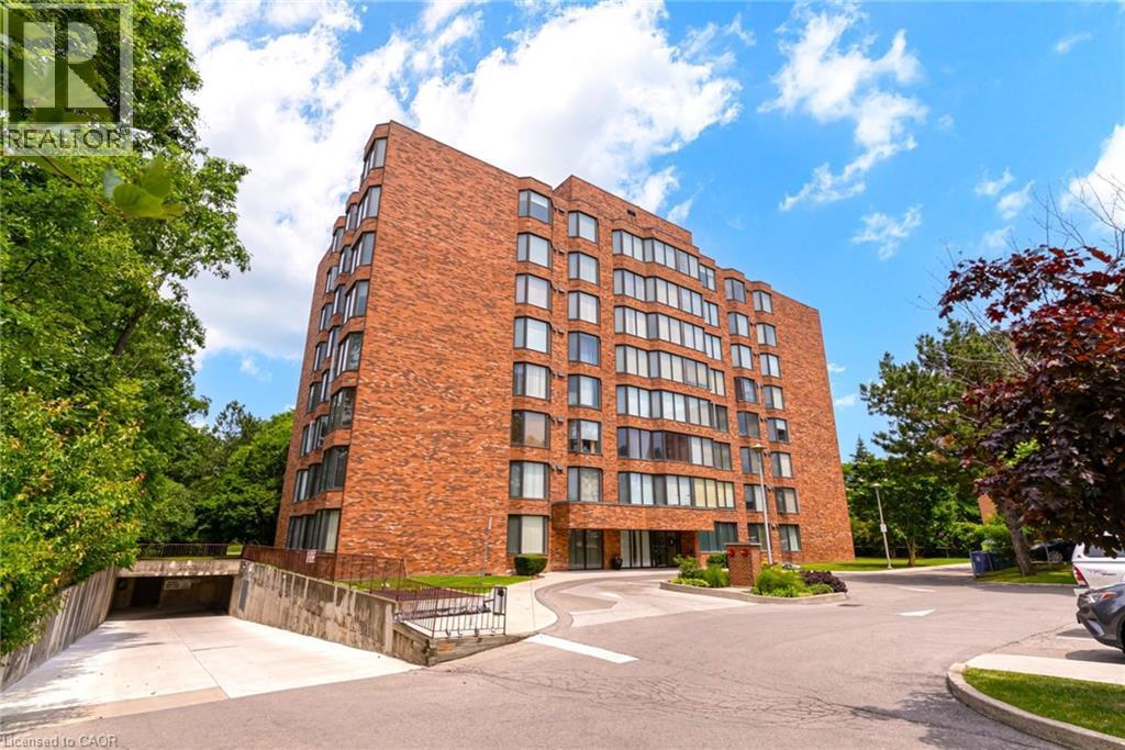 200 LIMERIDGE Road W UnitNo. 804, Hamilton