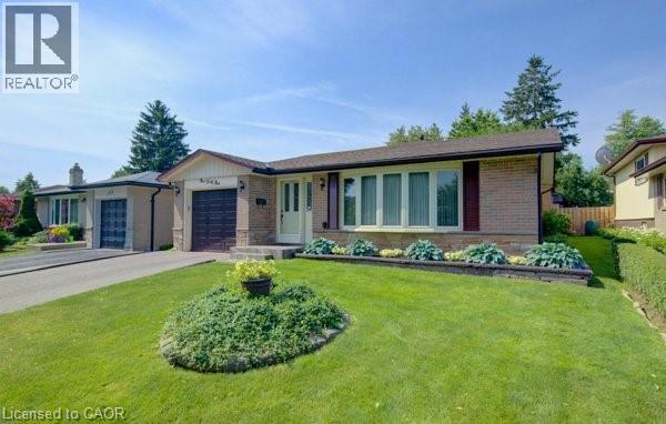 141 HAZELGLEN Drive, Kitchener