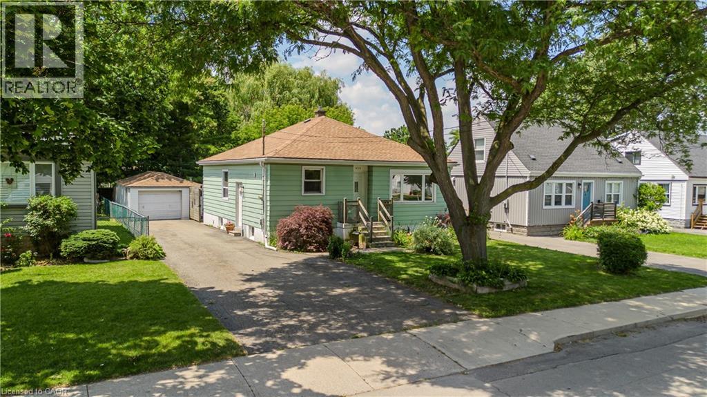 456 EAST 42ND Street, Hamilton