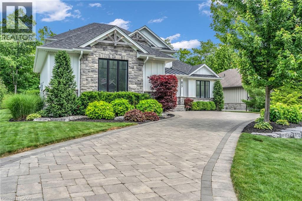 85 GILL Road, Grand Bend
