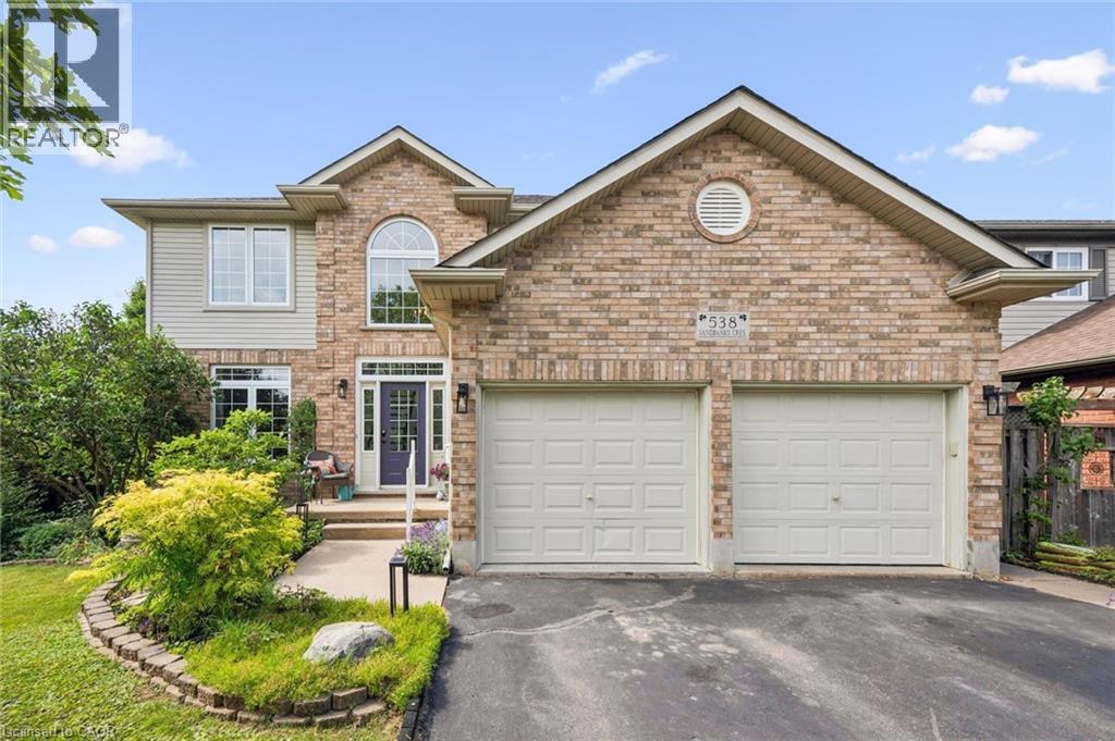 538 SANDBANKS Crescent, Waterloo