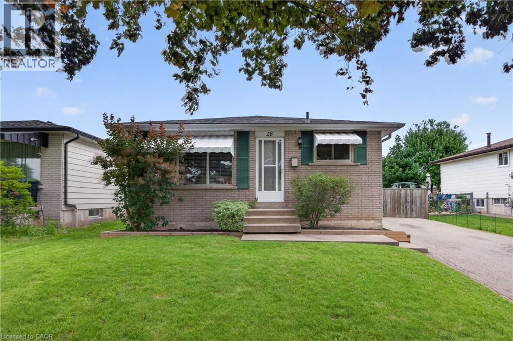 28 BOSTON Crescent, Hamilton