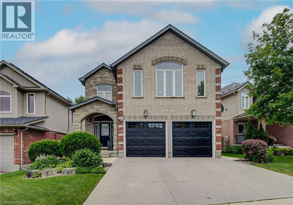 19 BRIDLERIDGE Street, Kitchener
