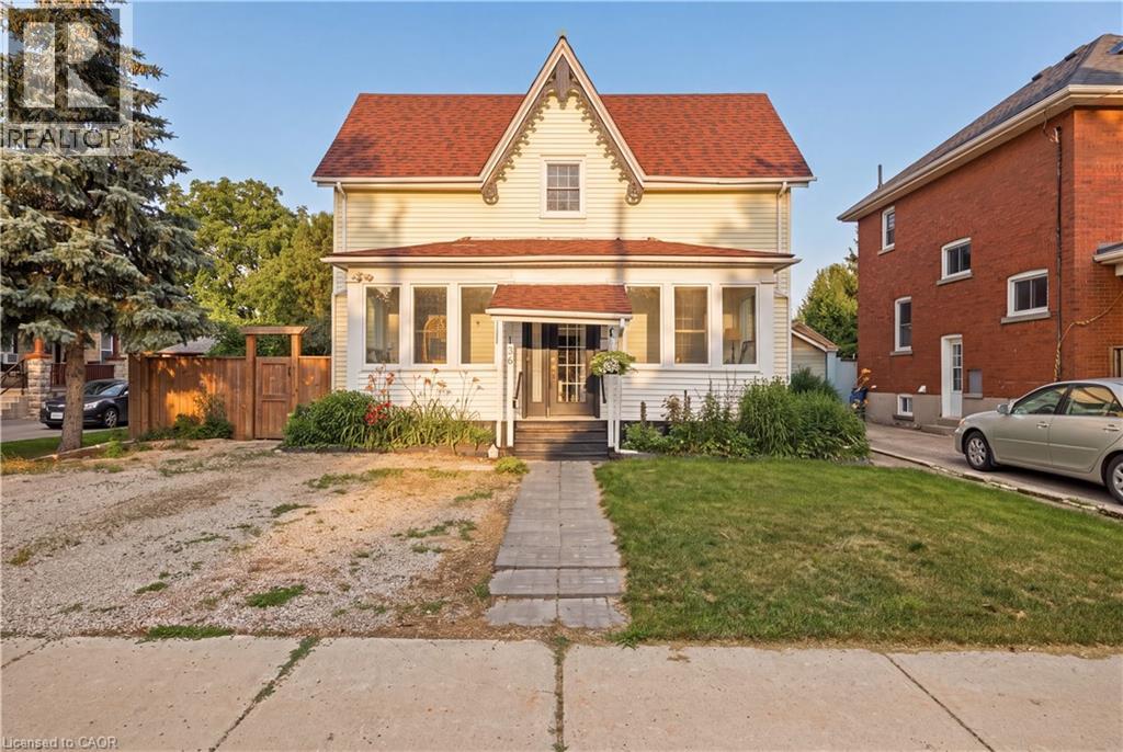 136 FALSTAFF Street, Stratford