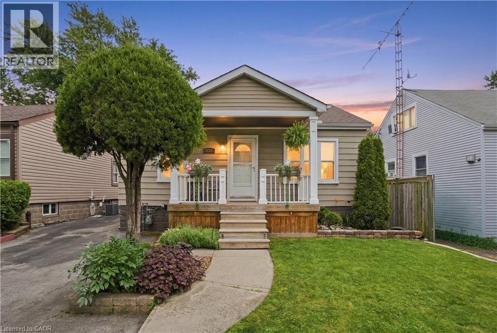 272 ADELINE Avenue, Hamilton