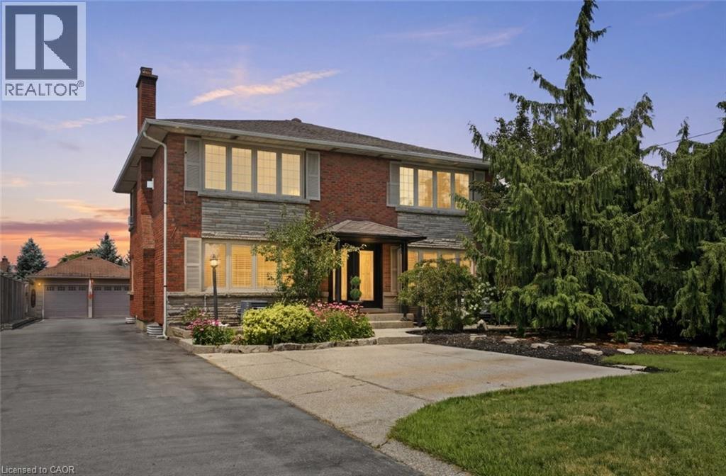 33 CENTENNIAL Parkway S, Hamilton