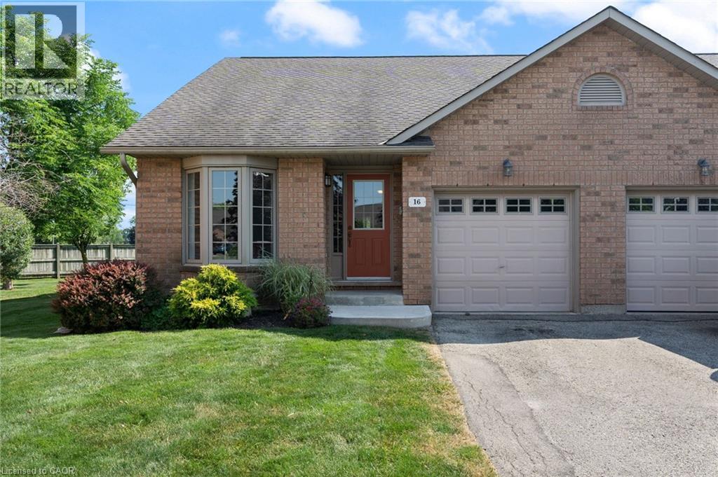 19 SOMERSET Drive UnitNo. 16, Port Dover