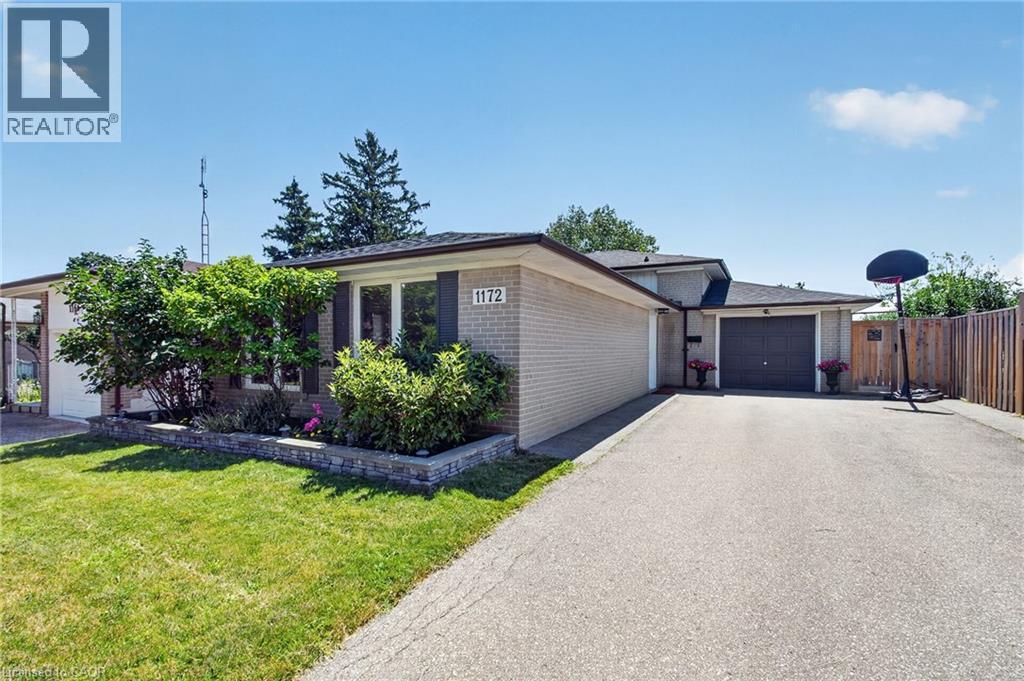1172 CHADA Avenue, Mississauga