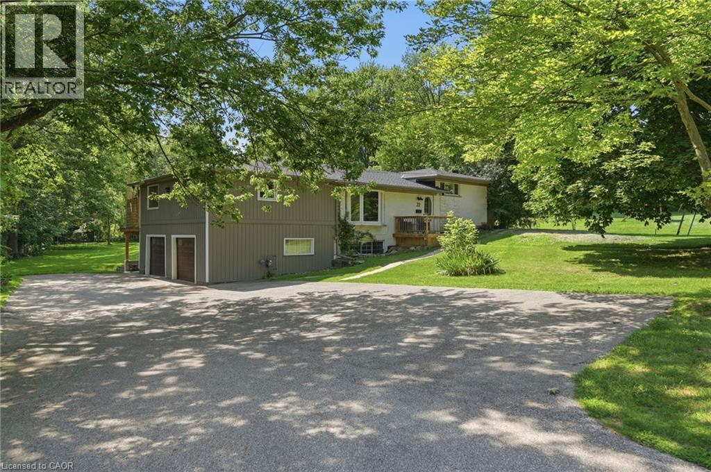 22 ROSEBOUGH Street, Dundas