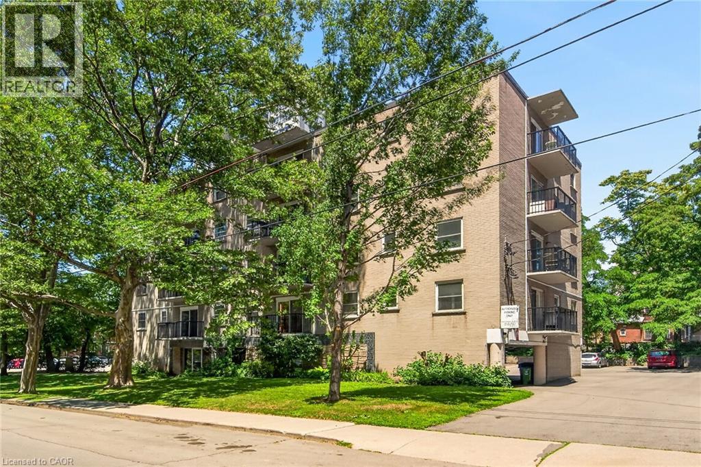 40 ROBINSON Street UnitNo. 209, Hamilton
