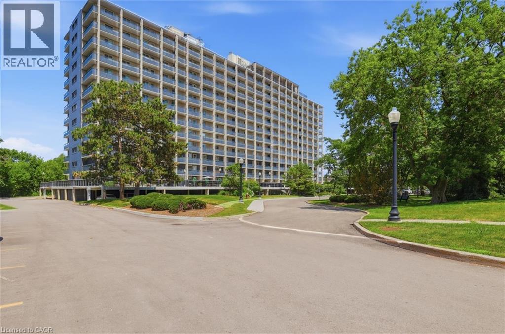 58 BRIDGEPORT Road UnitNo. 806, Waterloo
