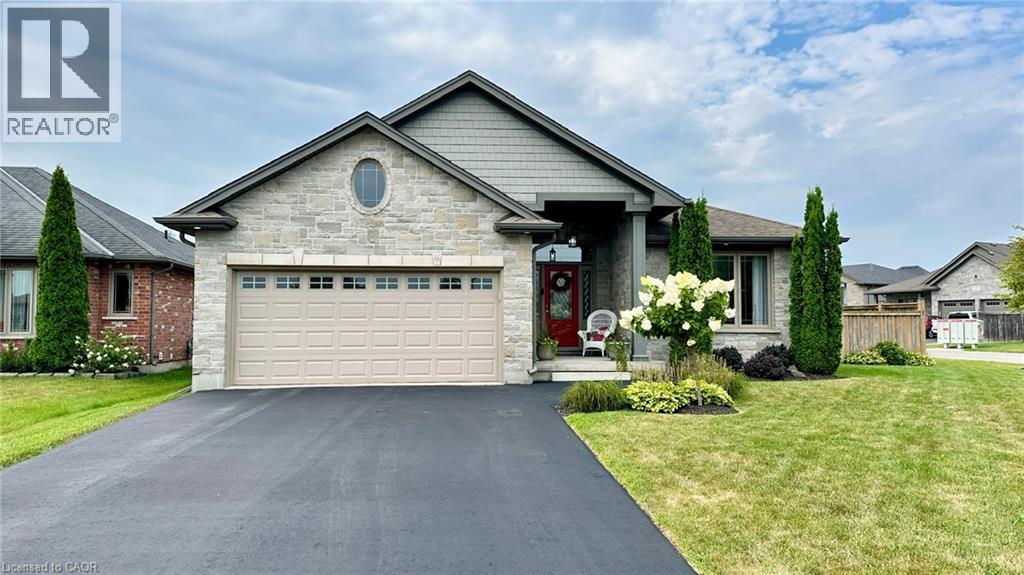 66 DRIFTWOOD Drive, Simcoe
