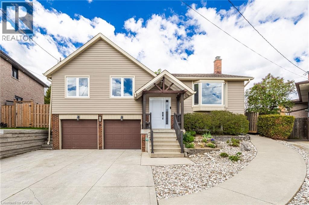118 NAPOLI Drive, Hamilton