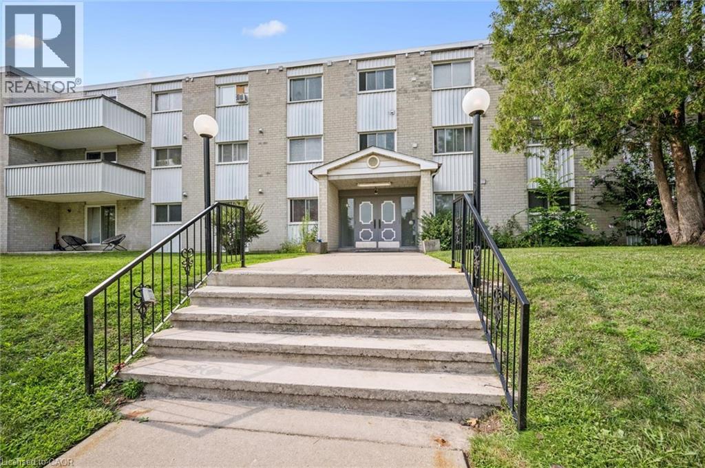 6 WALTON Avenue UnitNo. 107, Kitchener