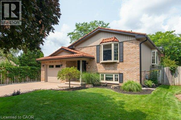 154 AMBLESIDE Court, Waterloo