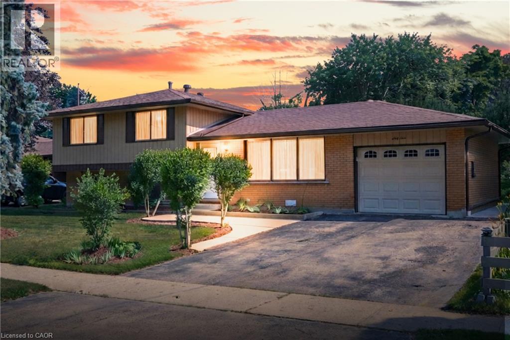 64 WARREN Road, Kitchener