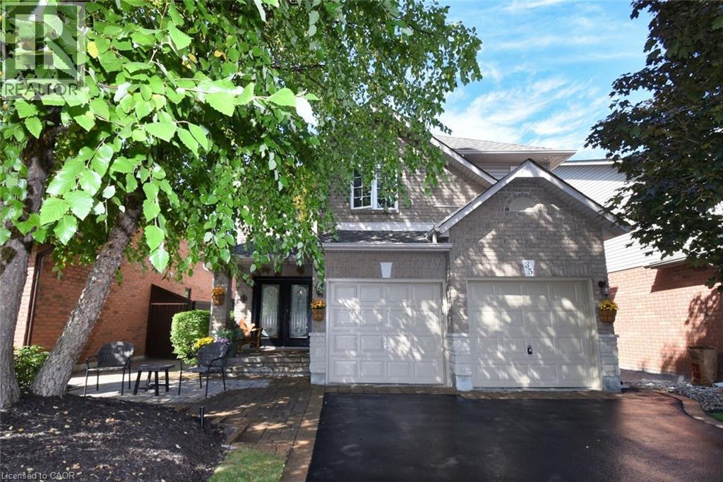 35 ERINGATE Drive, Stoney Creek