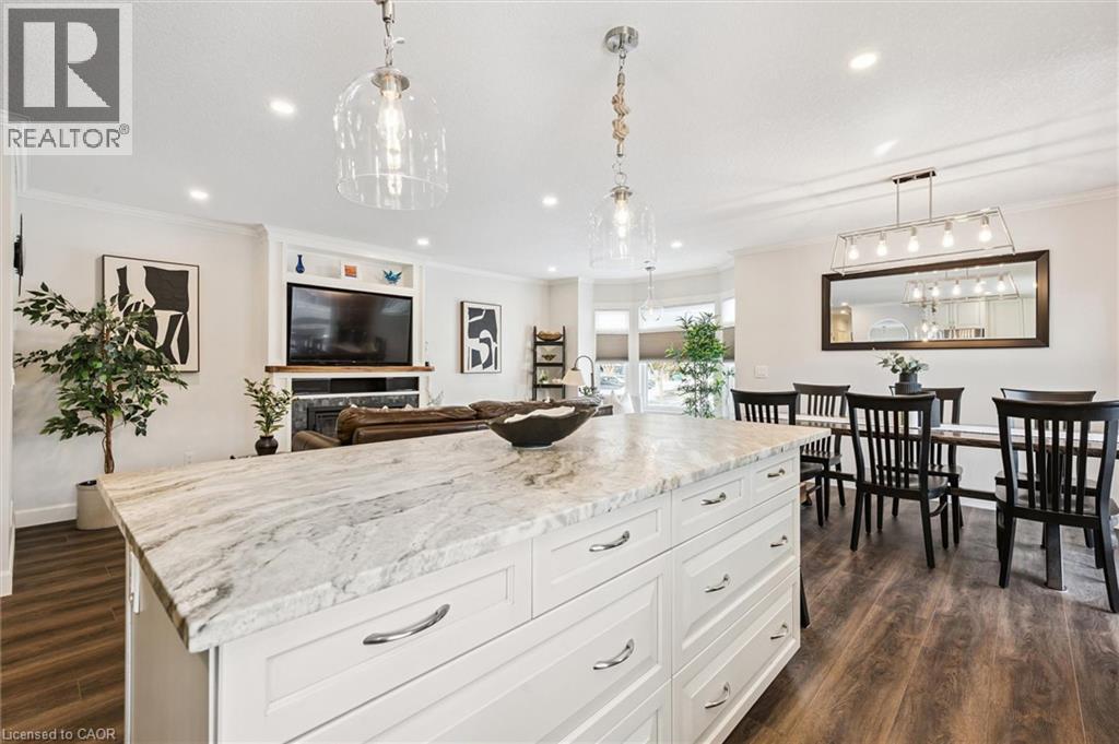 67 BRECKENRIDGE Drive UnitNo. 102, Kitchener