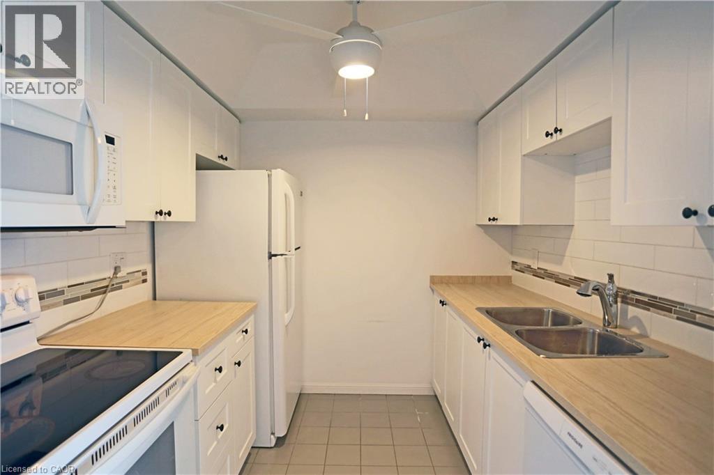 107 BAGOT Street UnitNo. 411, Guelph