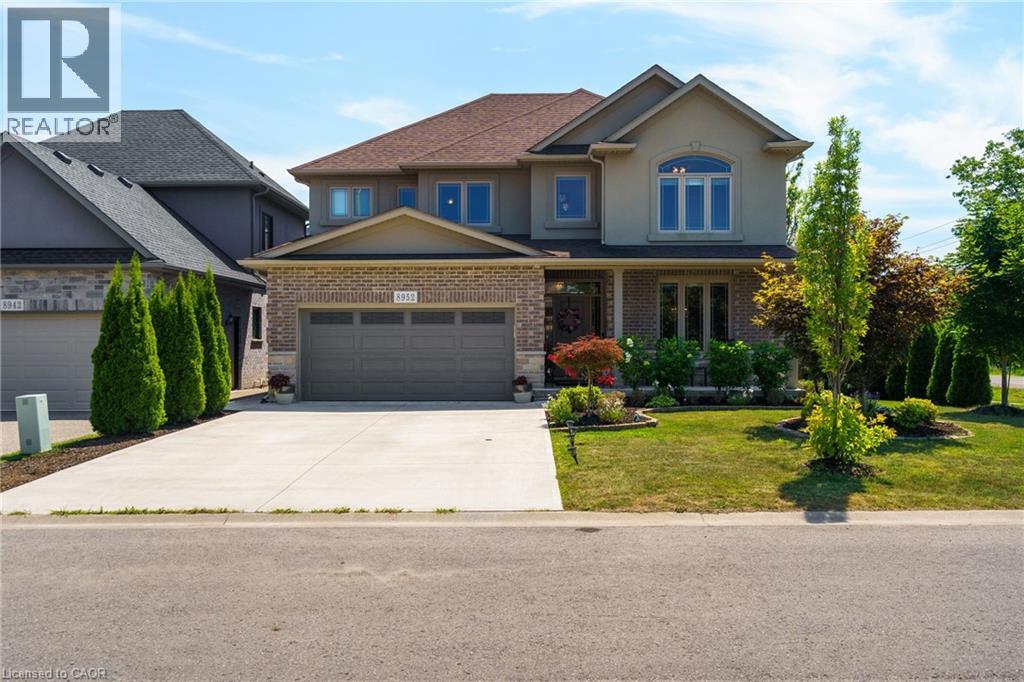 8952 BLACK FOREST Crescent, Niagara Falls