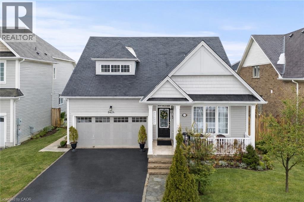 8424 MULBERRY Drive, Niagara Falls