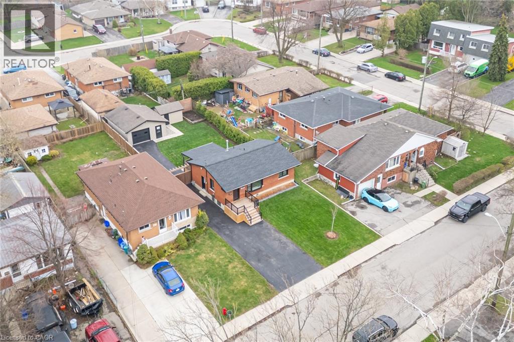 185 DESCHENE Avenue, Hamilton