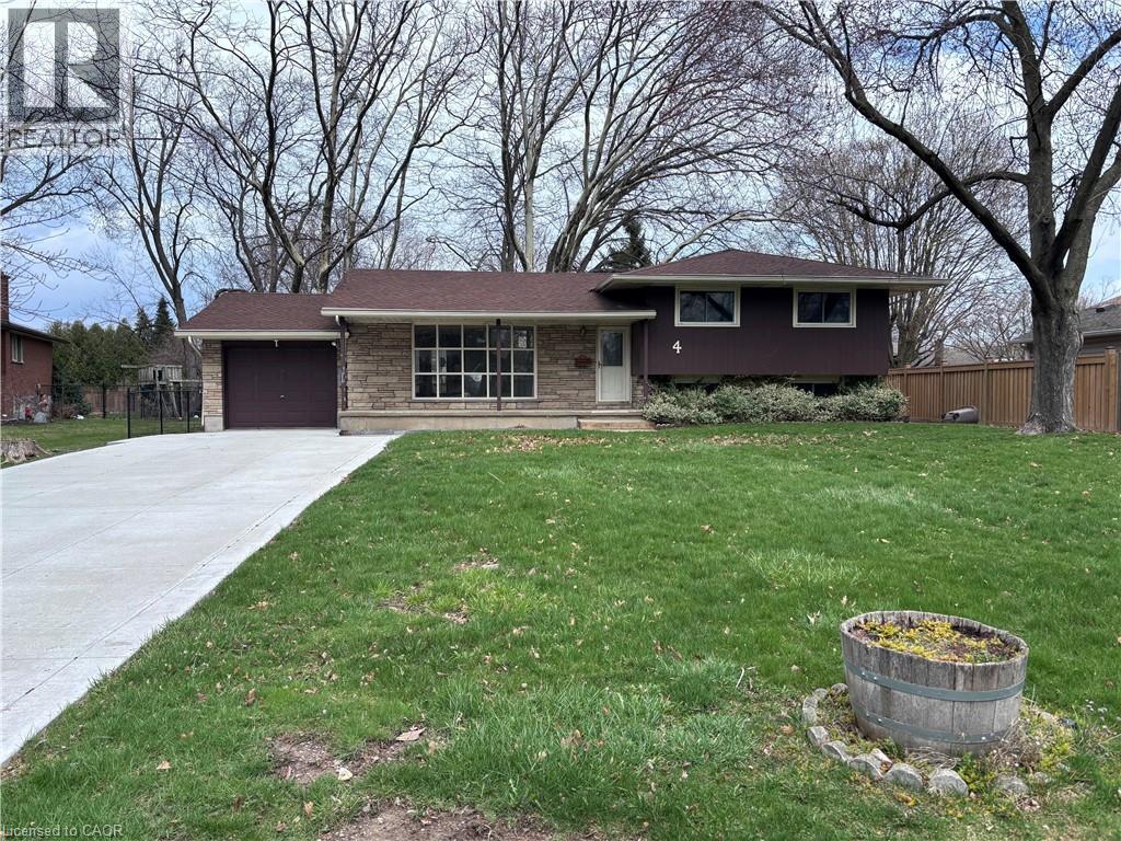 4 BEECHWOOD Court, St. Catharines