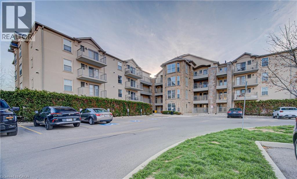 1490 BISHOPS Gate UnitNo. 106, Oakville